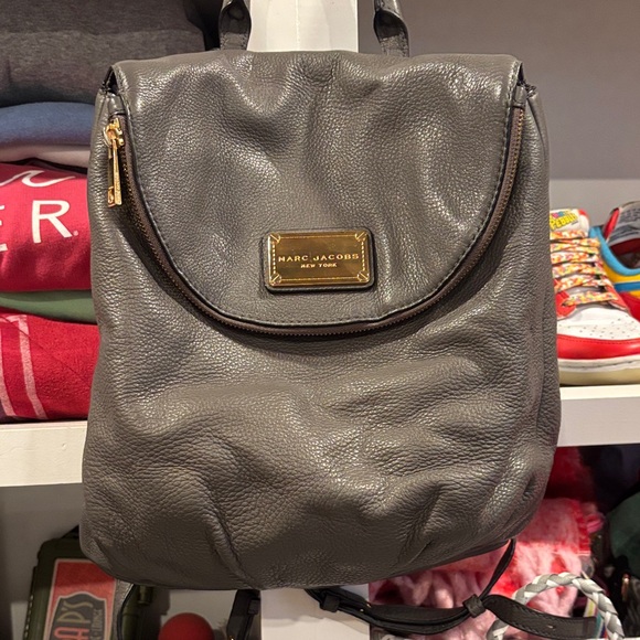 Marc Jacobs Handbags - Marc Jacobs Charcoal Leather Backpack